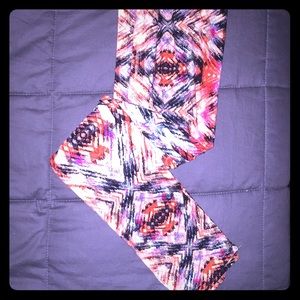 Patterned leggings
